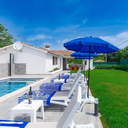 פלומין Holiday Home Casa Gverino By Interhome מראה חיצוני תמונה