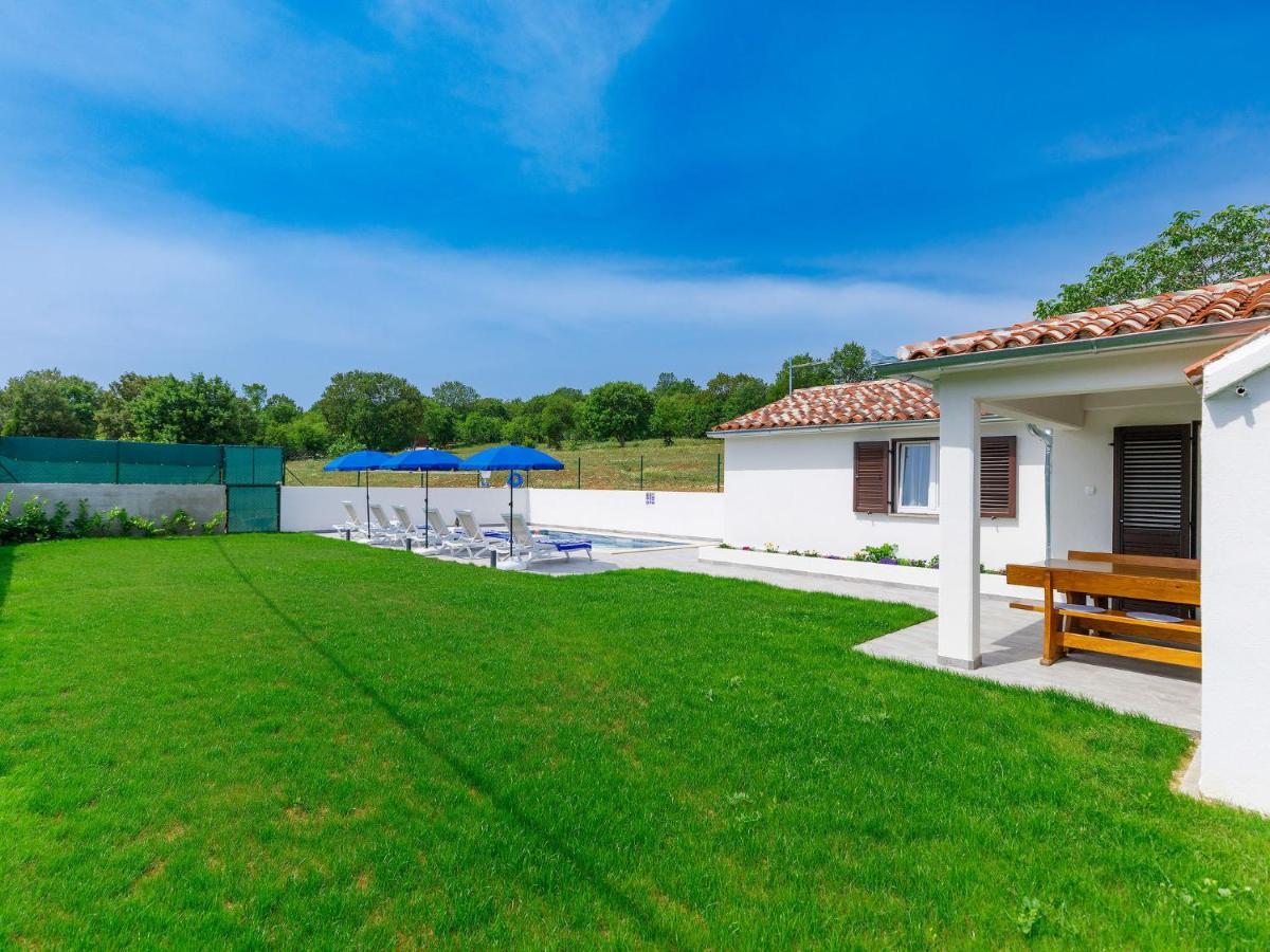 פלומין Holiday Home Casa Gverino By Interhome מראה חיצוני תמונה
